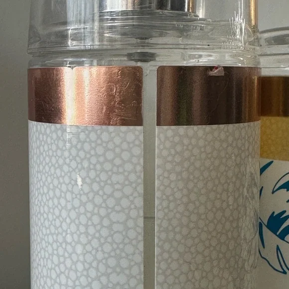 Rogue Love by Rihanna, Tommy Bahama & Black by Kenneth Cole Body Mist Set - Picture 4 of 8